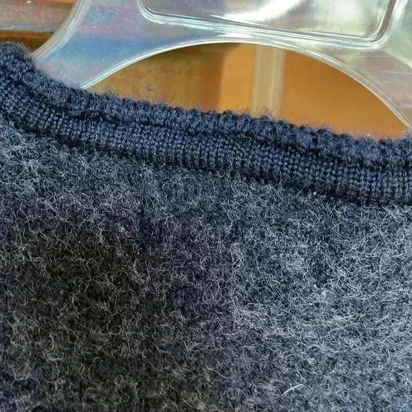 Vintage super cute woman’s 100% wool jacket. - Picture 6 of 6